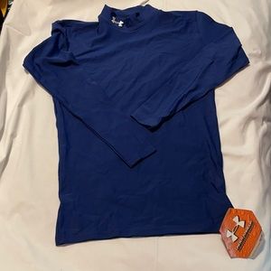 Men’s Under Armour workout shirt